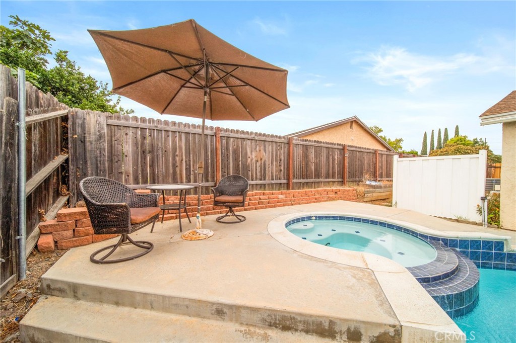 1187 1187 Zircon Street