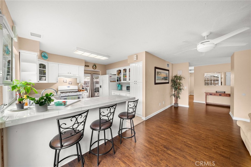 1187 1187 Zircon Street