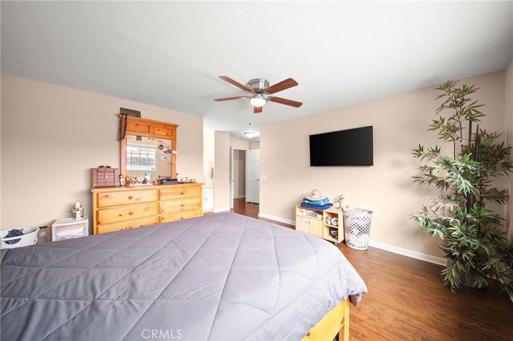 1187 1187 Zircon Street