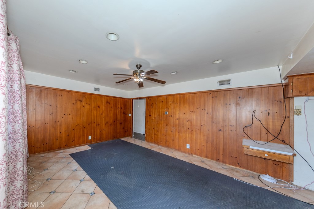 18511 Orangethorpe Avenue