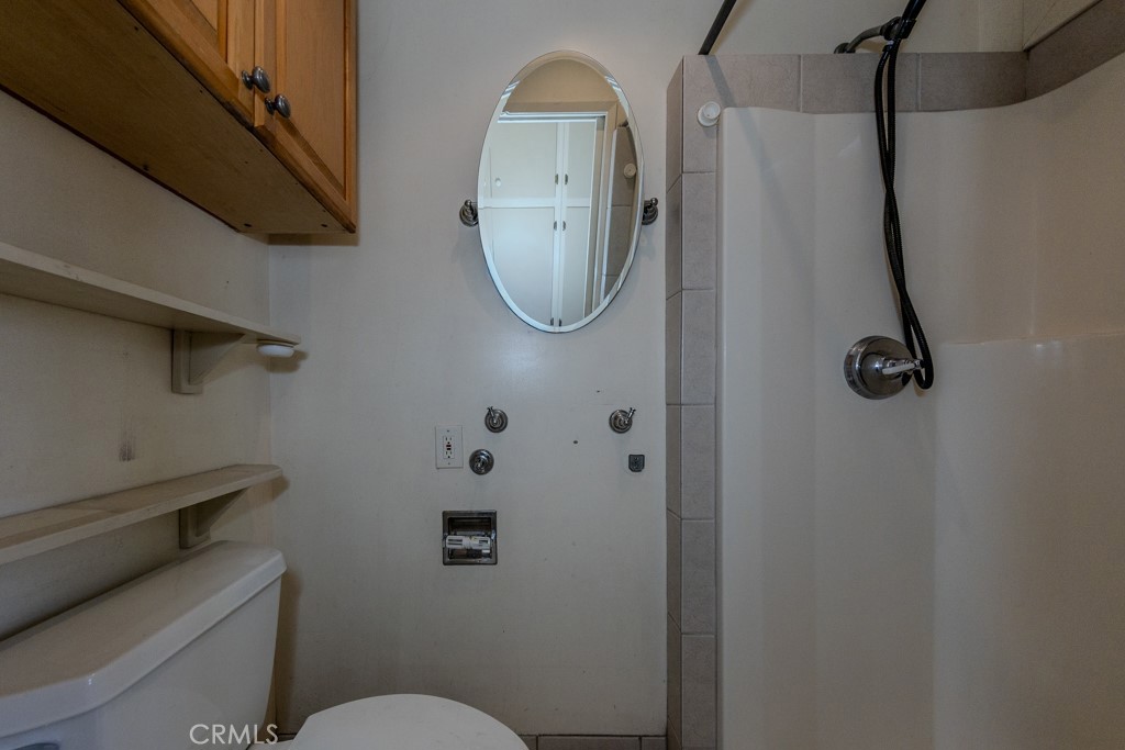 18511 Orangethorpe Avenue