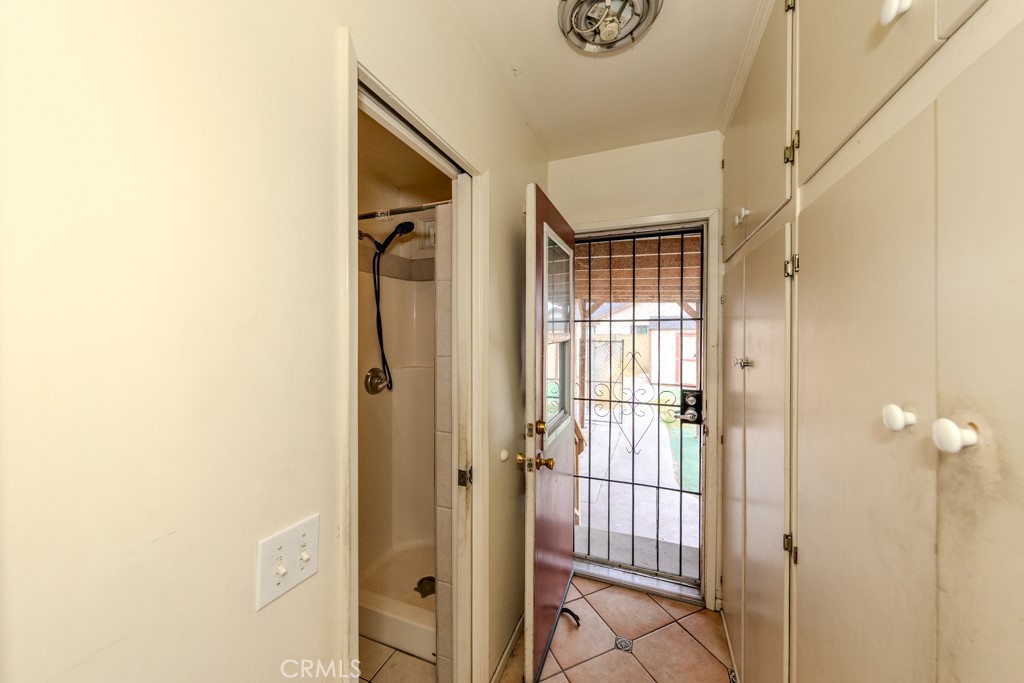 18511 Orangethorpe Avenue