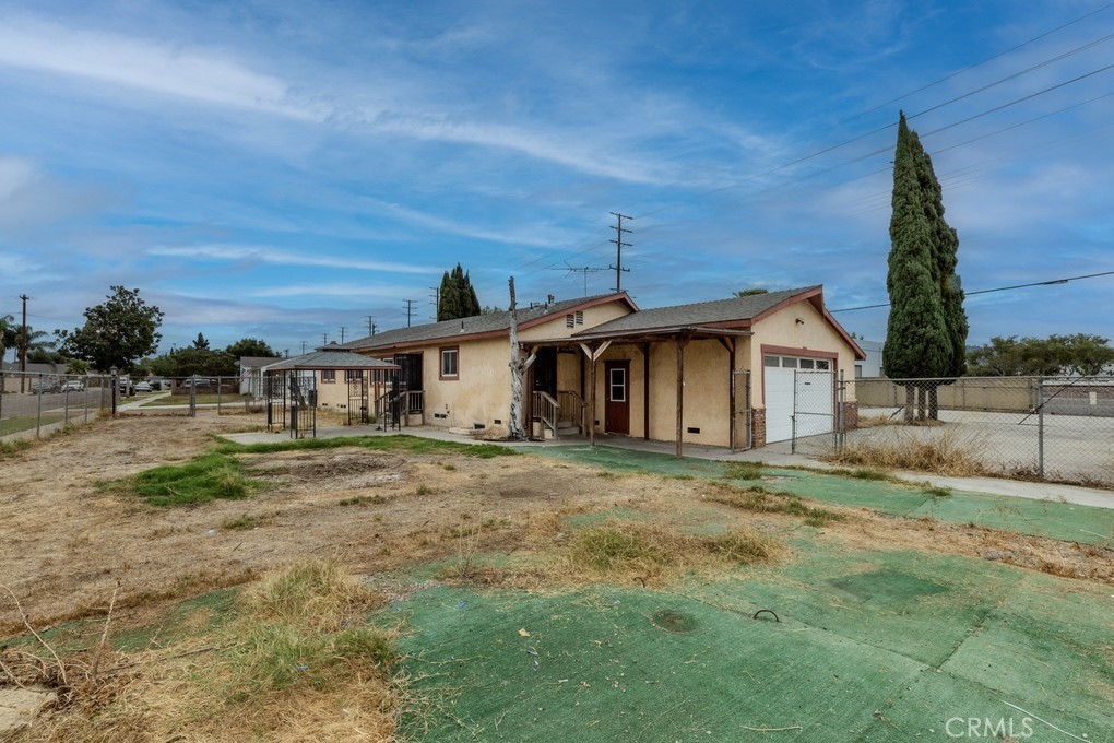 18511 Orangethorpe Avenue