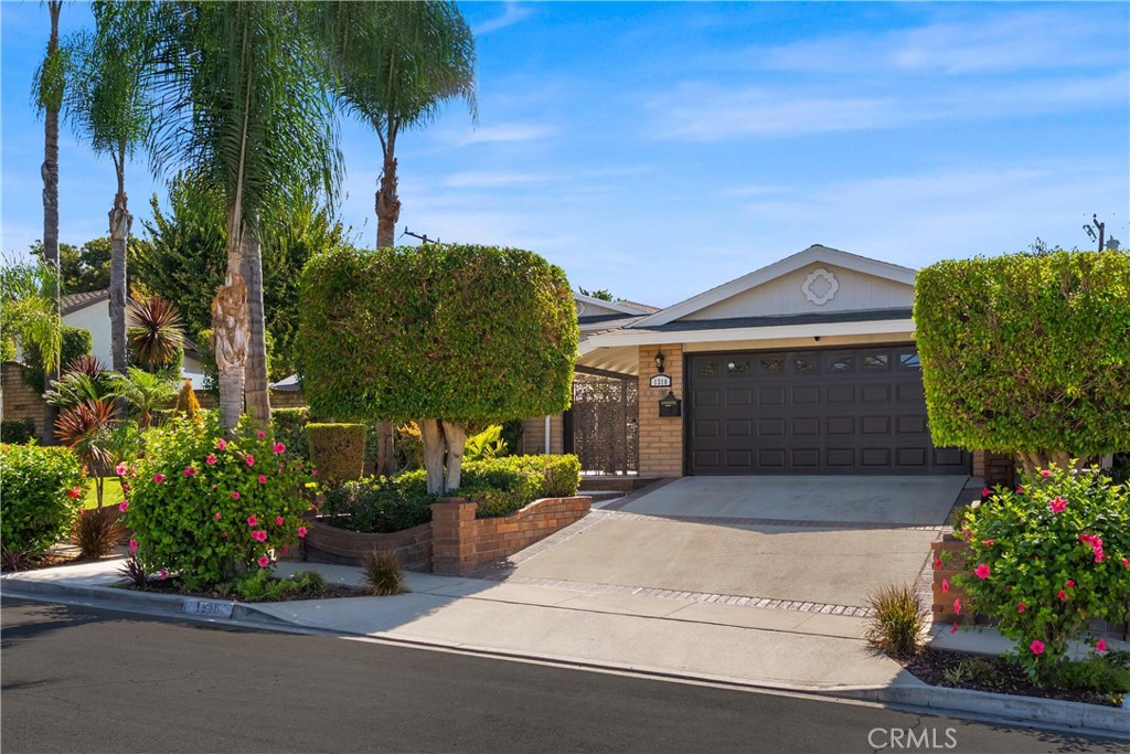 1318 Alta Mesa Drive