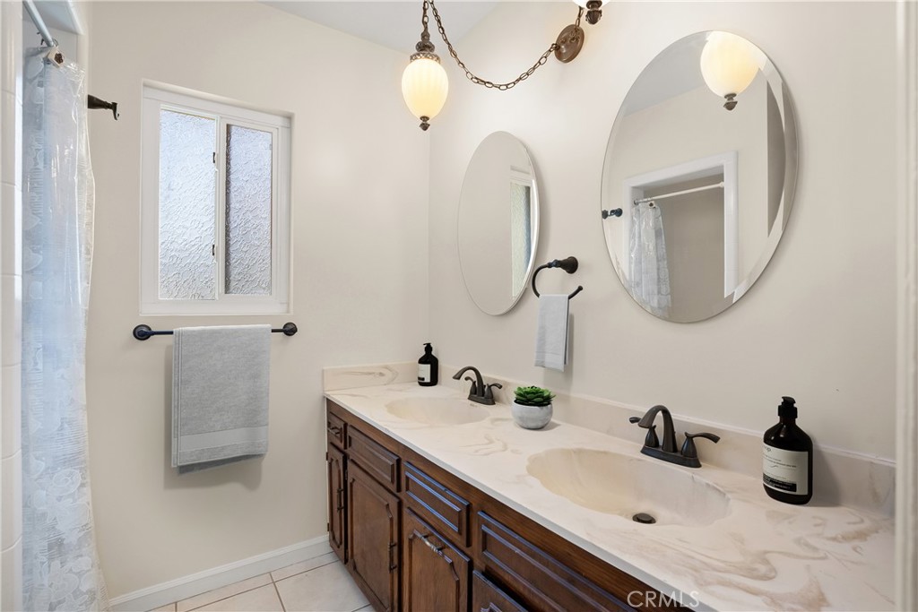 1318 Alta Mesa Drive