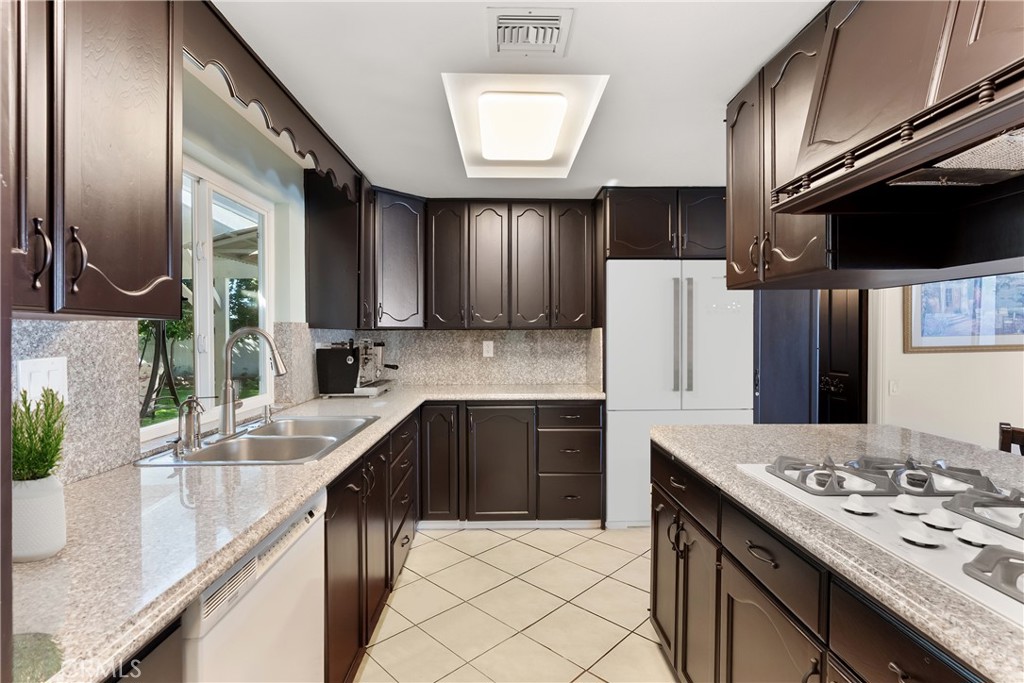 1318 Alta Mesa Drive