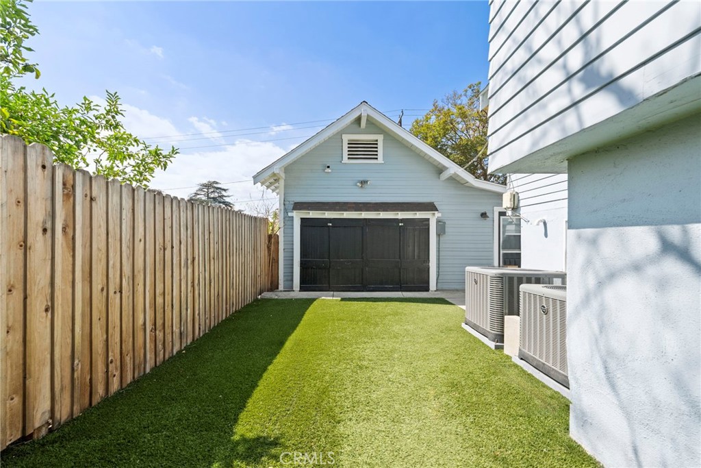 5827 Washington Ave.