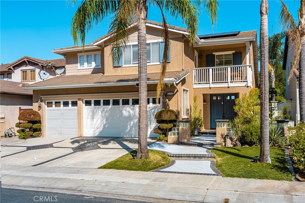 5835 E Ridgemont