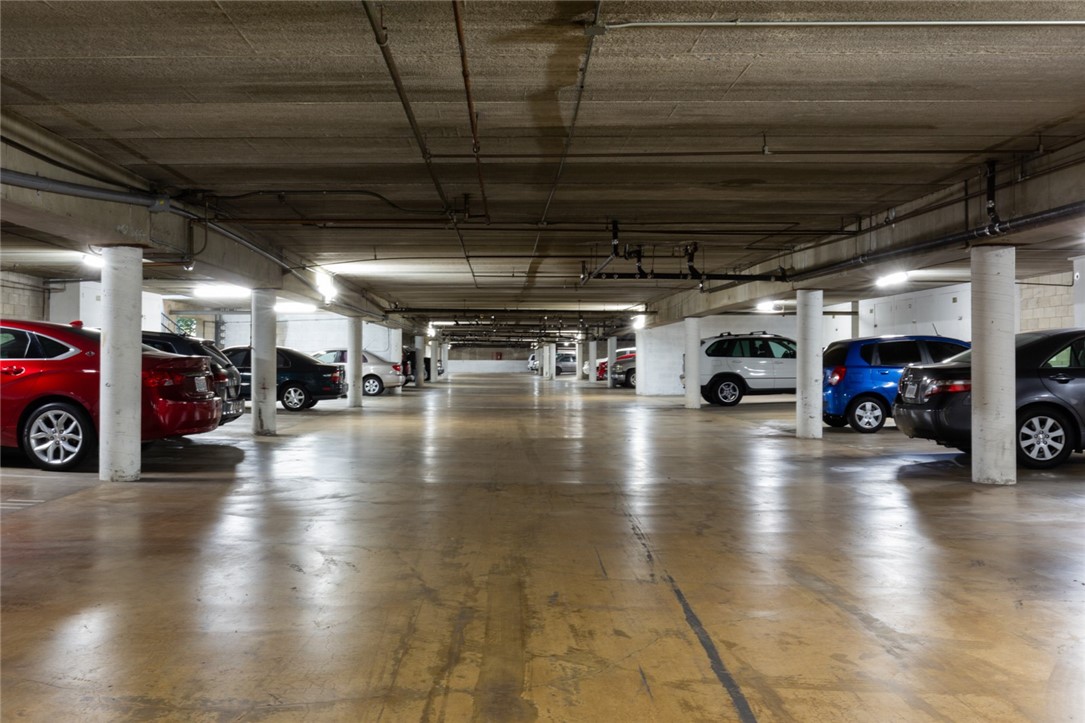 278 N Wilshire Avenue A10