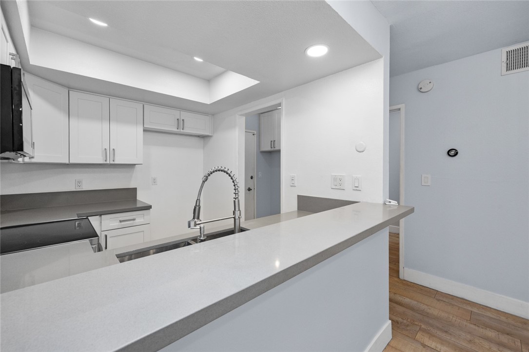 278 N Wilshire Avenue A10