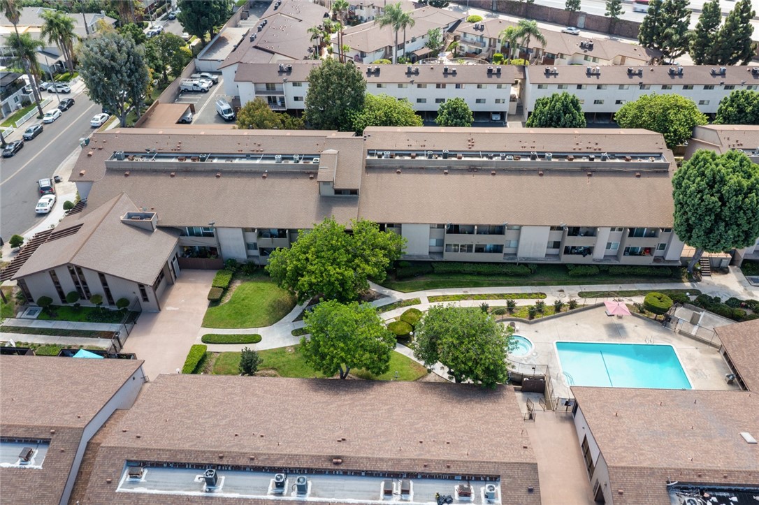 278 N Wilshire Avenue A10