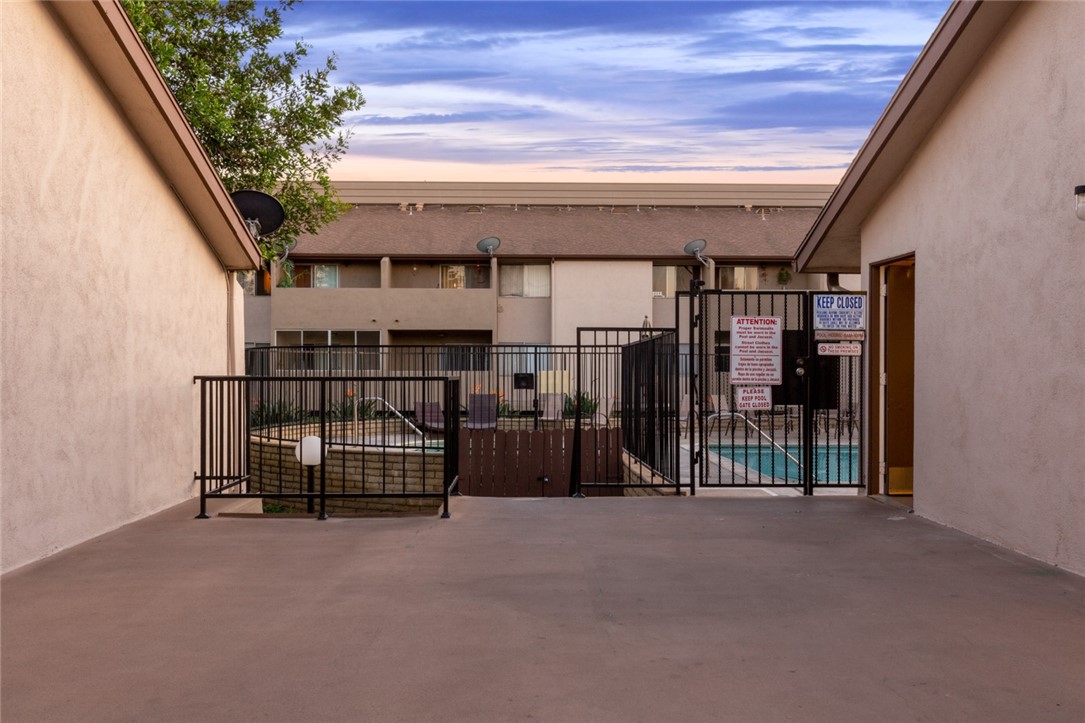 278 N Wilshire Avenue A10