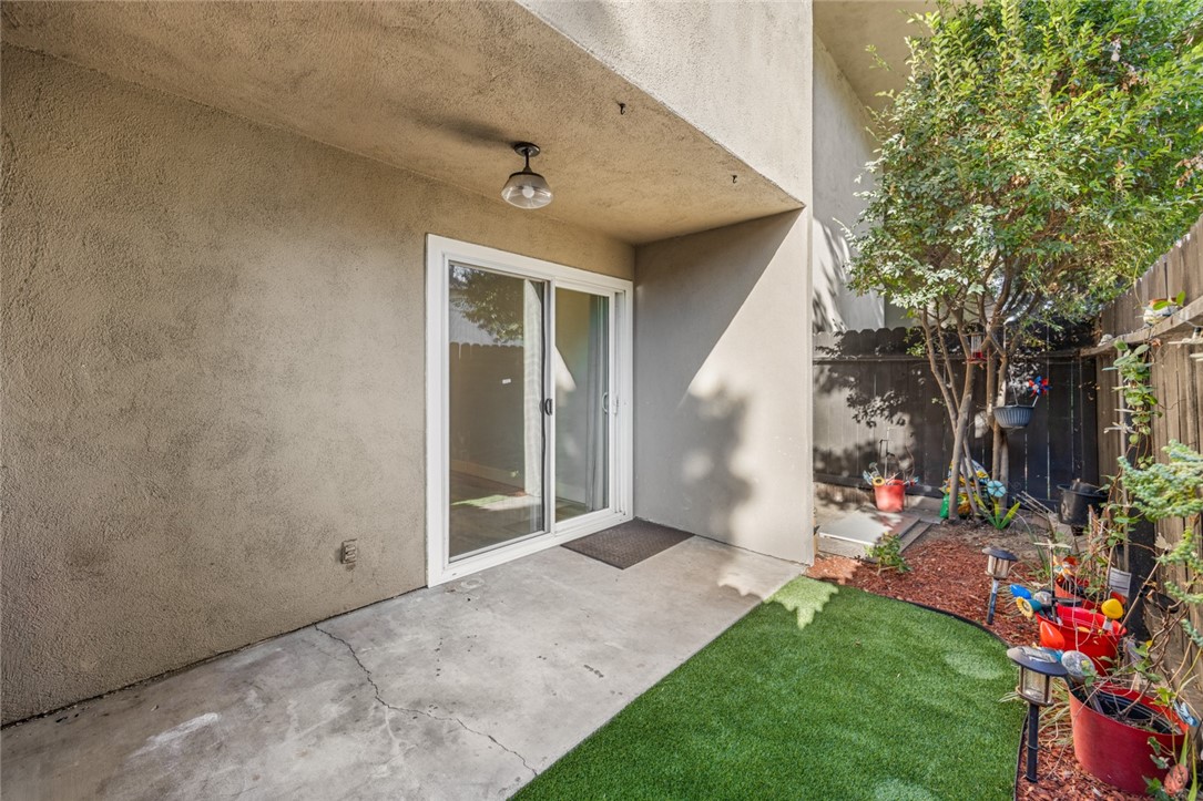 278 N Wilshire Avenue A10