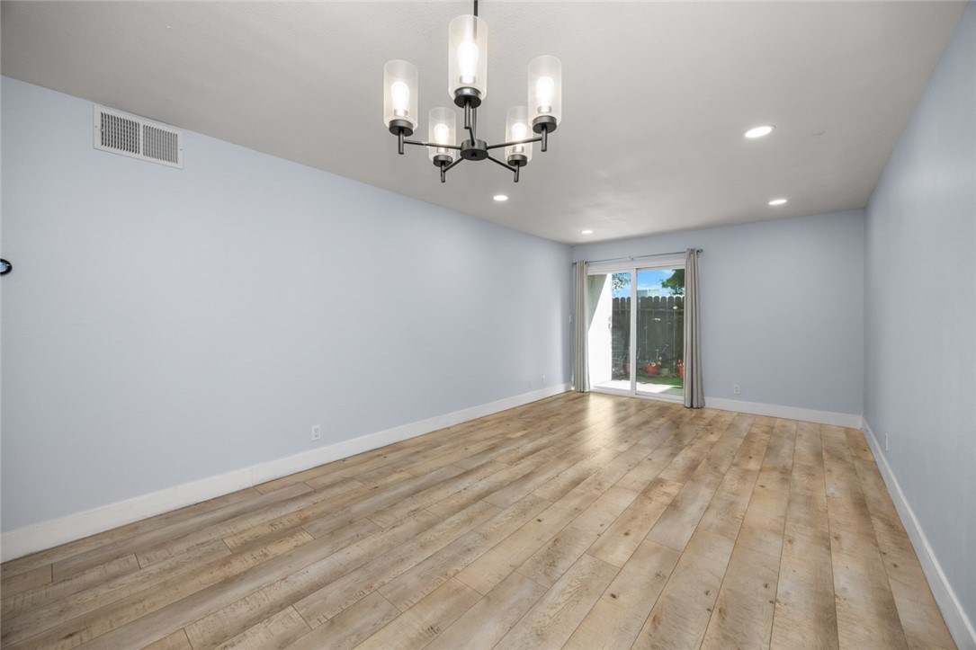 278 N Wilshire Avenue A10