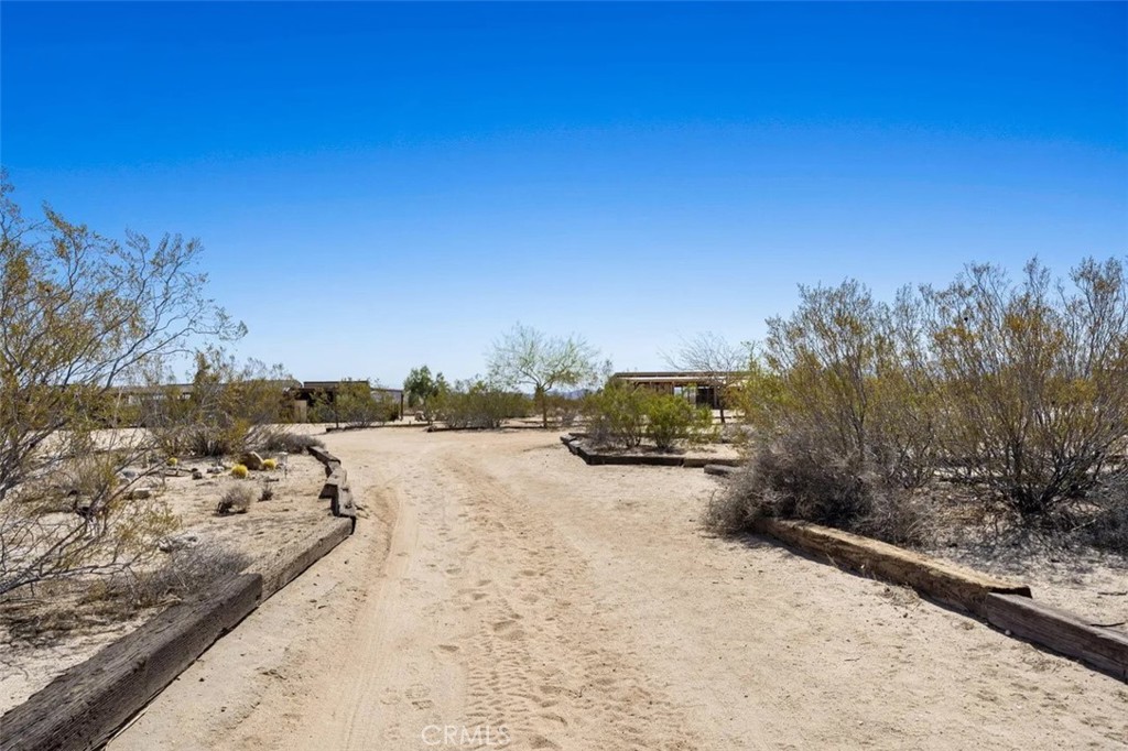 61430 61430 Moonlight Mesa