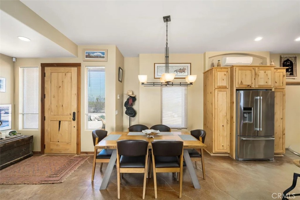 61430 61430 Moonlight Mesa