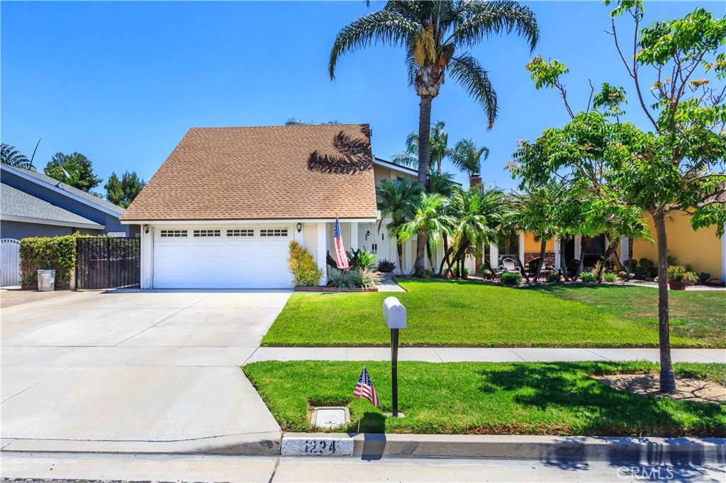 1224 N Foxton Cir
