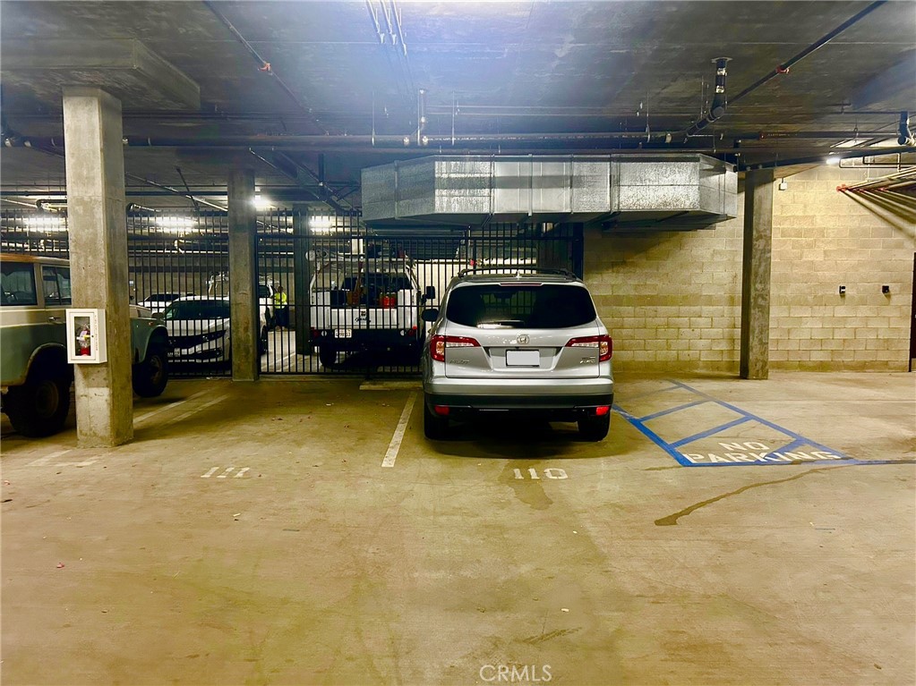 300 E 4th St. 101