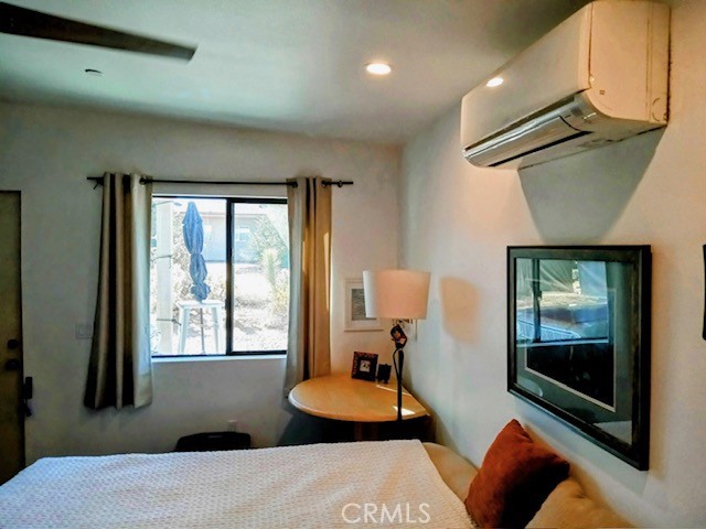 60194 60194 La Mirada