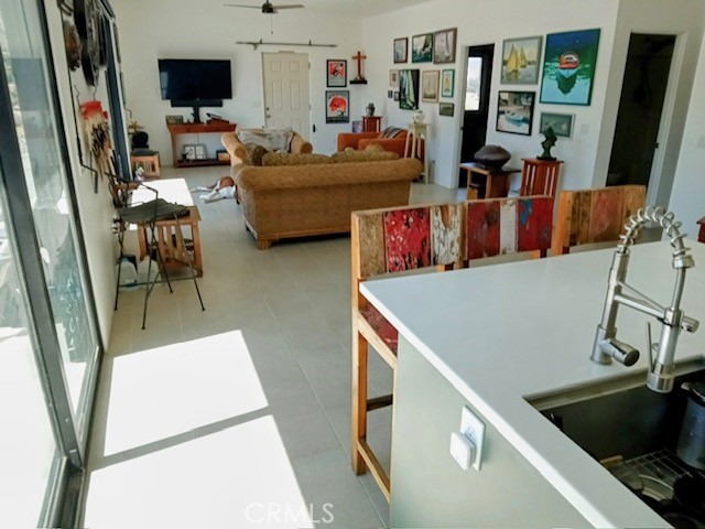 60194 60194 La Mirada