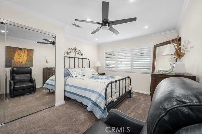 2697 W Parkside Lane