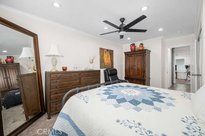 2697 W Parkside Lane