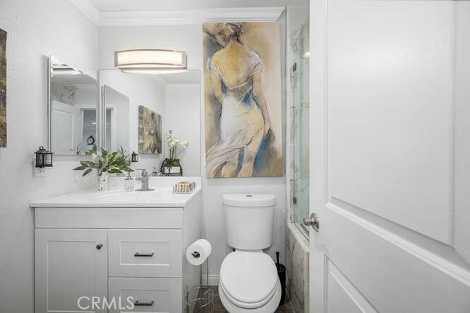 2697 W Parkside Lane