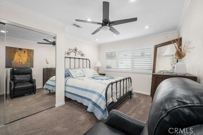 2697 W Parkside Lane