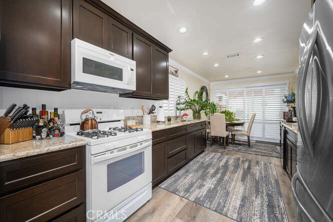 2697 W Parkside Lane