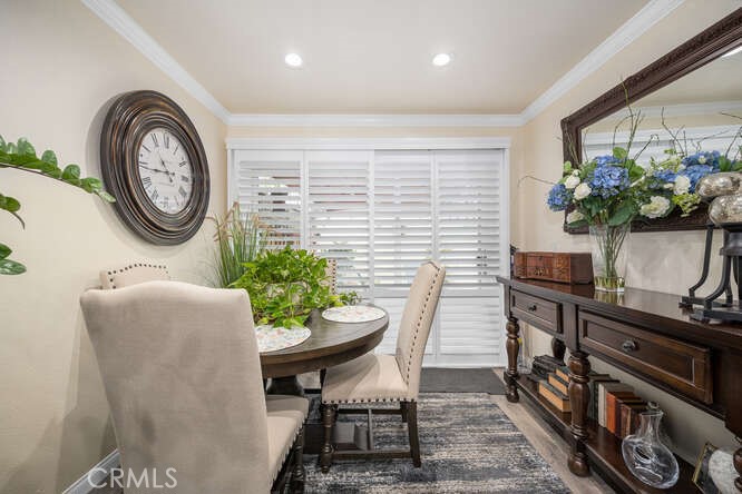 2697 W Parkside Lane