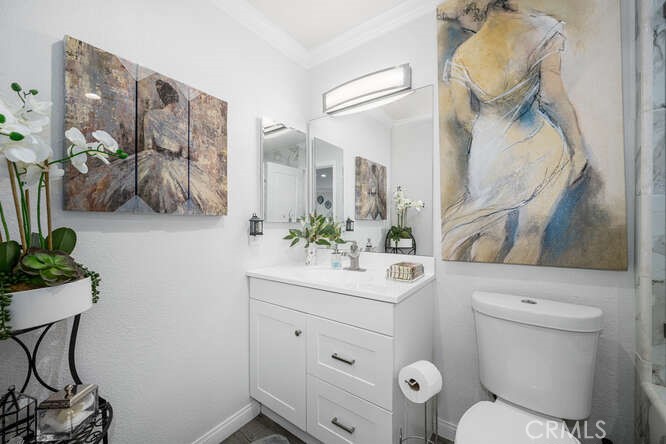 2697 W Parkside Lane