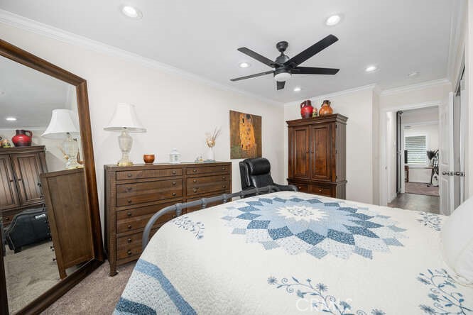 2697 W Parkside Lane