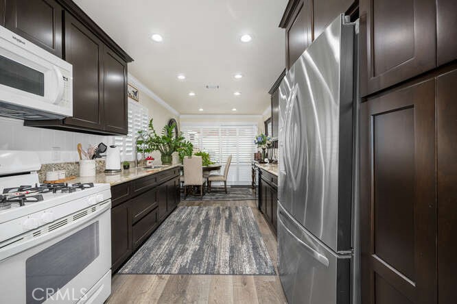 2697 W Parkside Lane