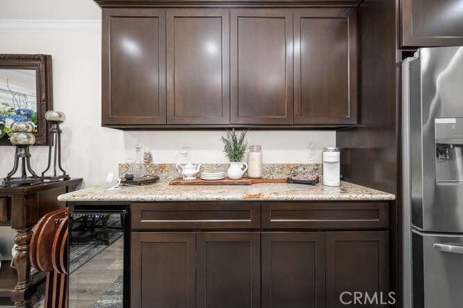 2697 W Parkside Lane