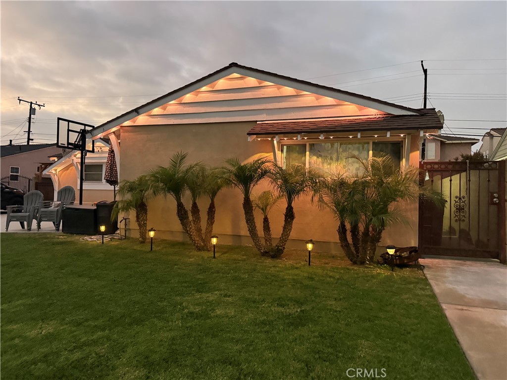 6681 Via Arroyo
