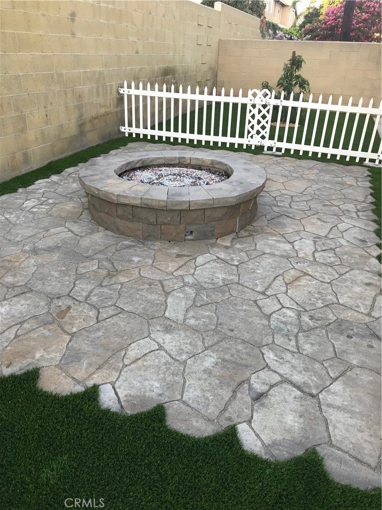 6681 Via Arroyo