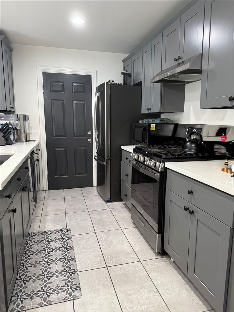 6681 Via Arroyo