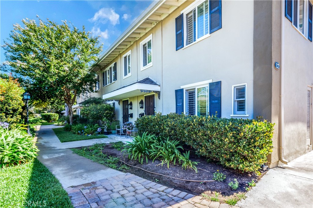 1741 Tustin Avenue 12D