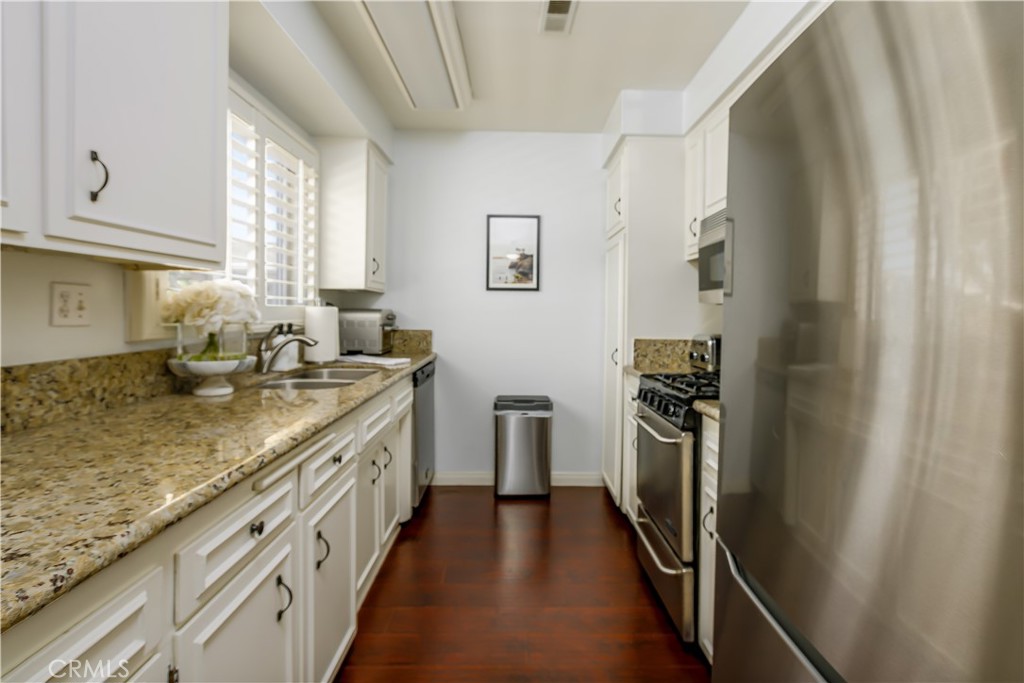 1741 Tustin Avenue 12D