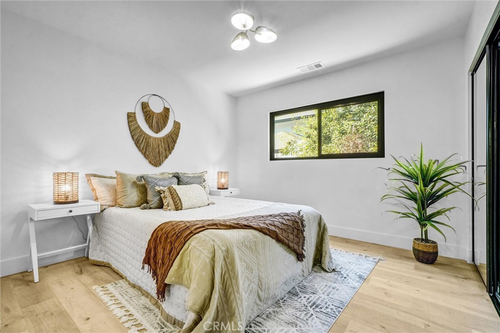 13867 Philadelphia Street