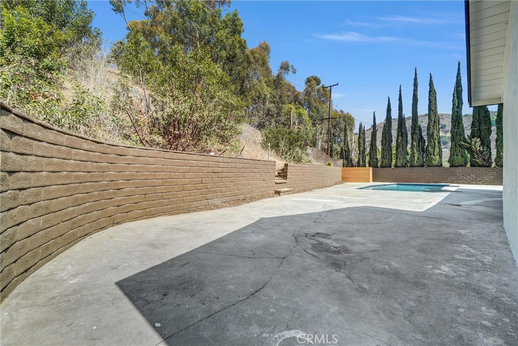 13867 Philadelphia Street