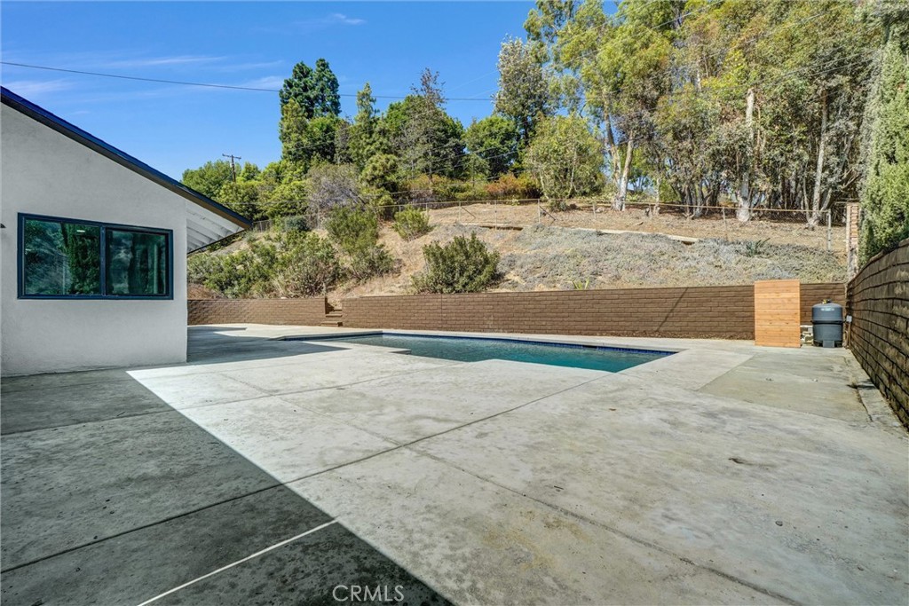 13867 Philadelphia Street