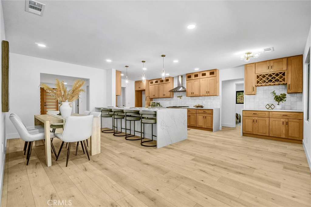 13867 Philadelphia Street