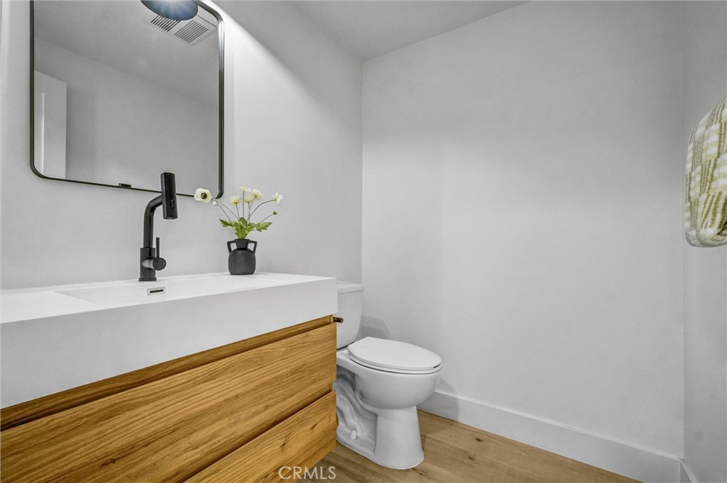 13867 Philadelphia Street