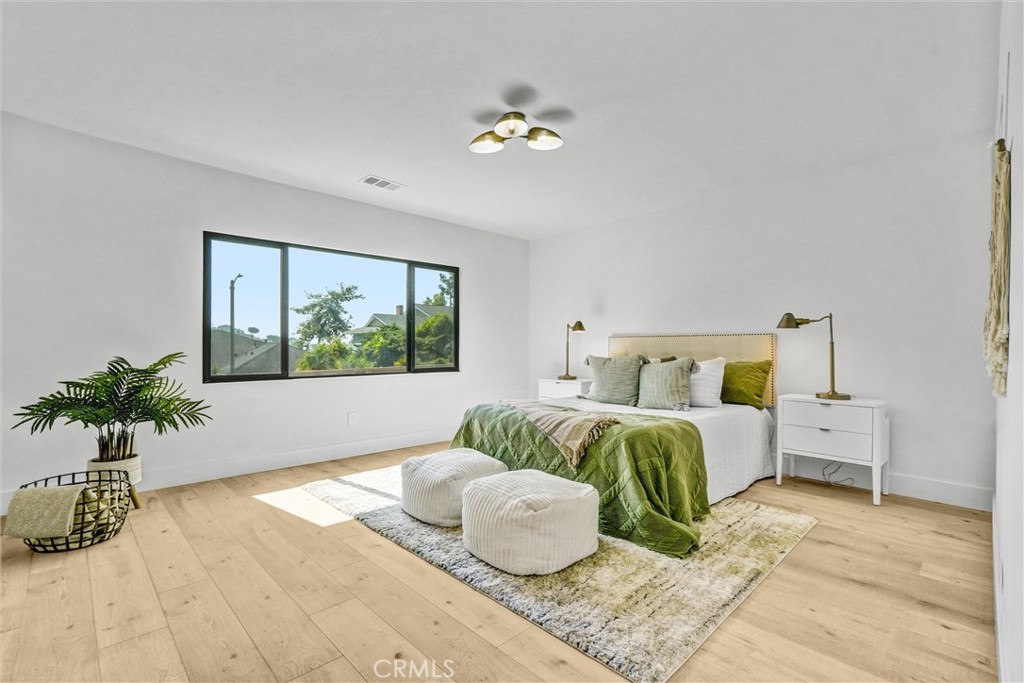 13867 Philadelphia Street