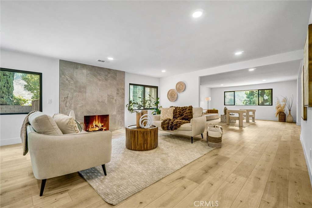 13867 Philadelphia Street