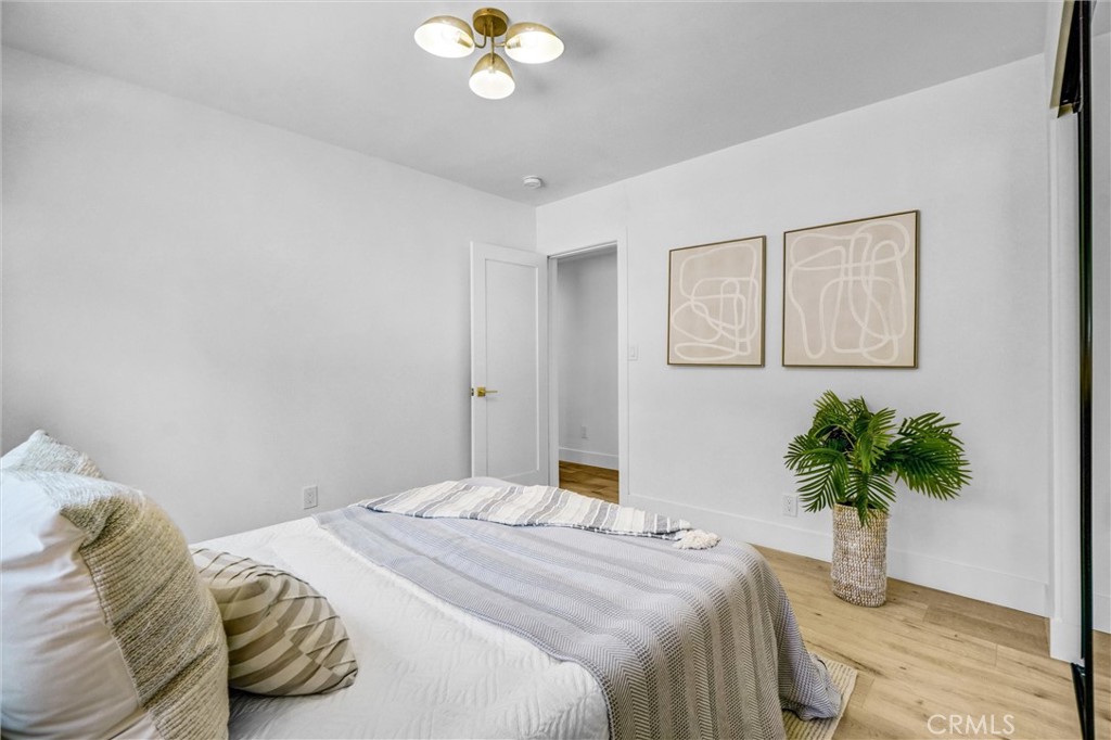 13867 Philadelphia Street