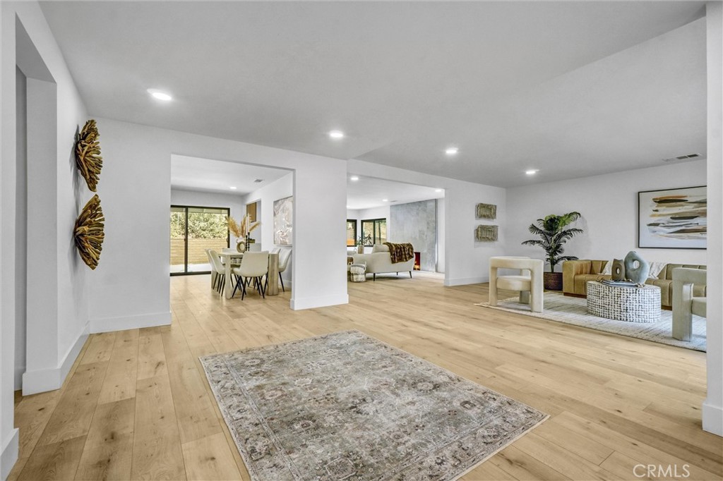 13867 Philadelphia Street