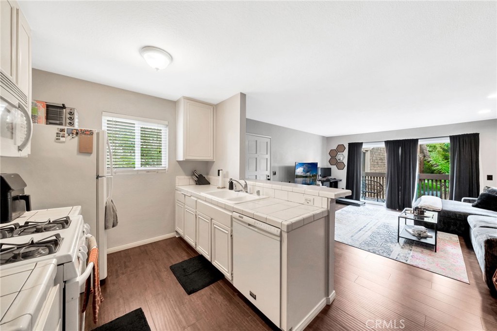 1062 B Cabrillo Park Drive C