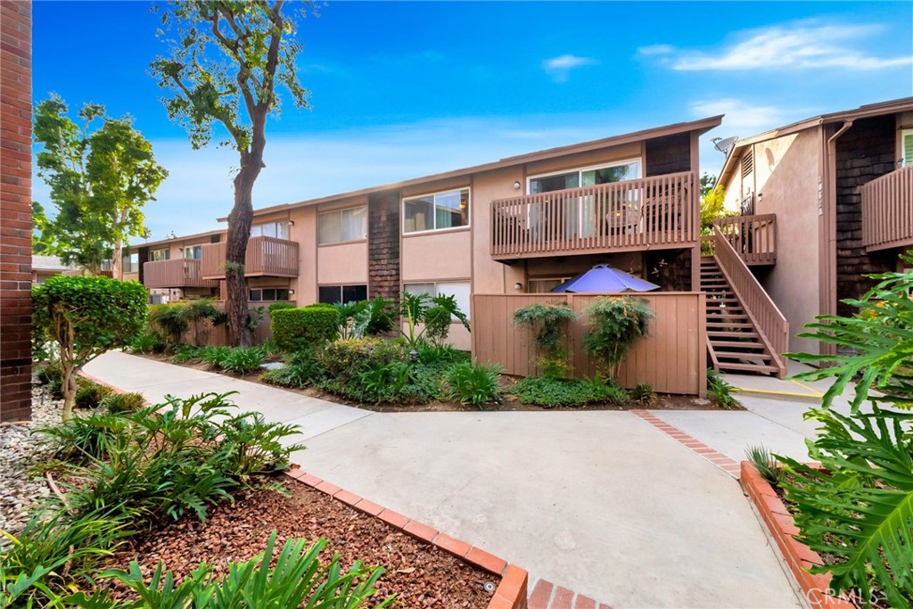 1062 B Cabrillo Park Drive C